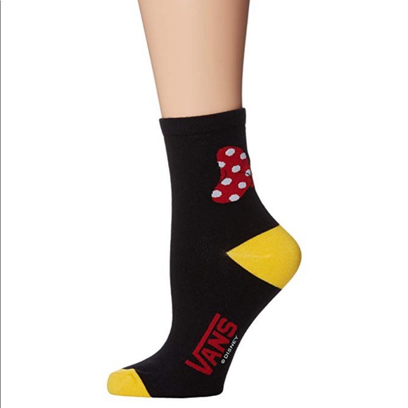 Vans Accessories - NWT Vans x Disney Minnie Mouse Bow Crew Socks